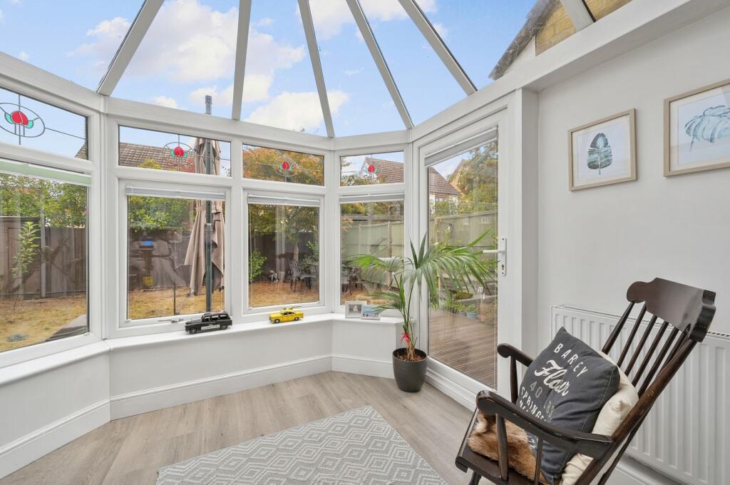 House in Elmbridge, Weybridge - View 5