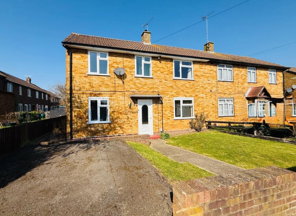 Main image of property: Rolvenden Avenue, Twydall,