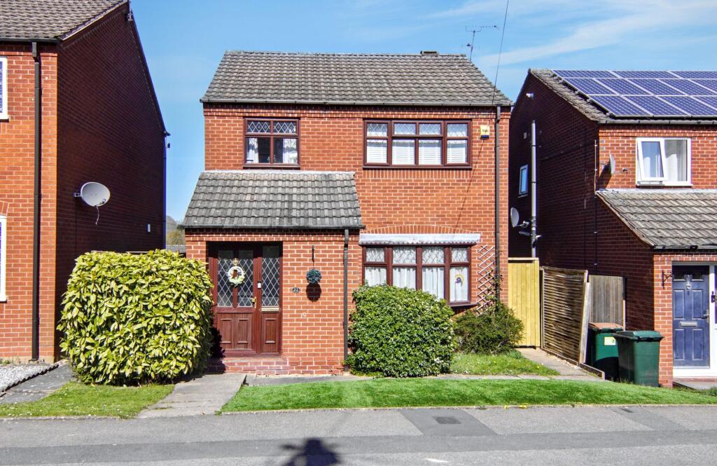 4-bed detached on Mount Nod Way, Coventry, CV5, £320,000
