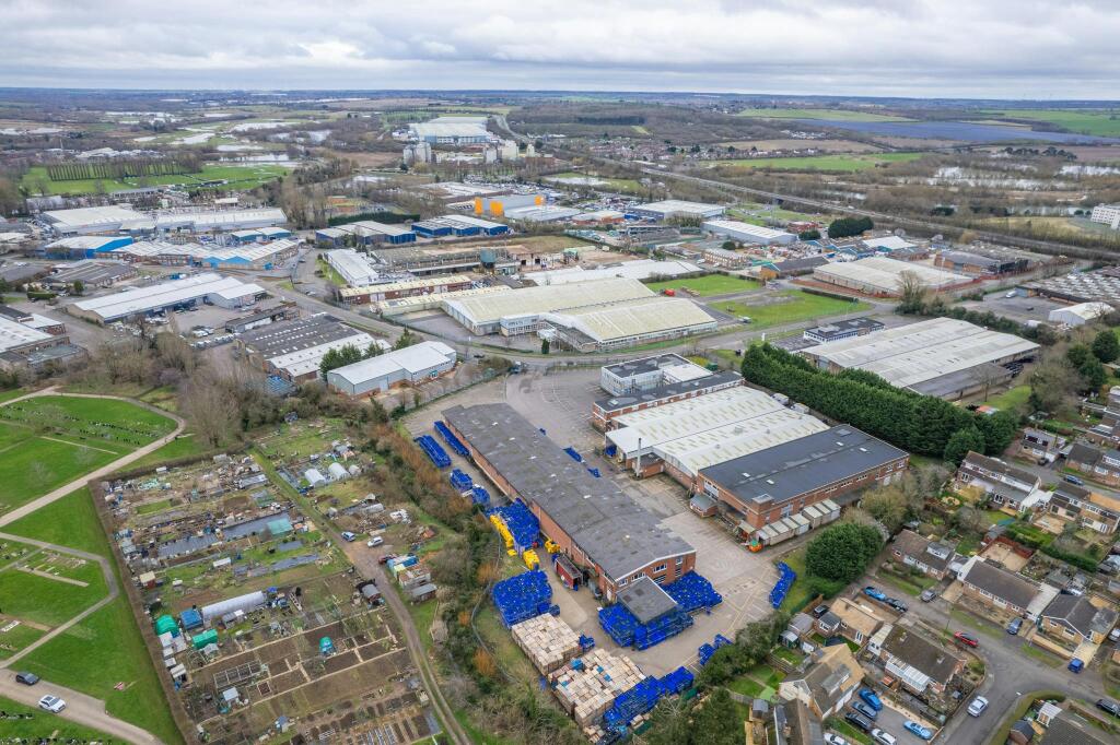 Wellingborough 2.jpg