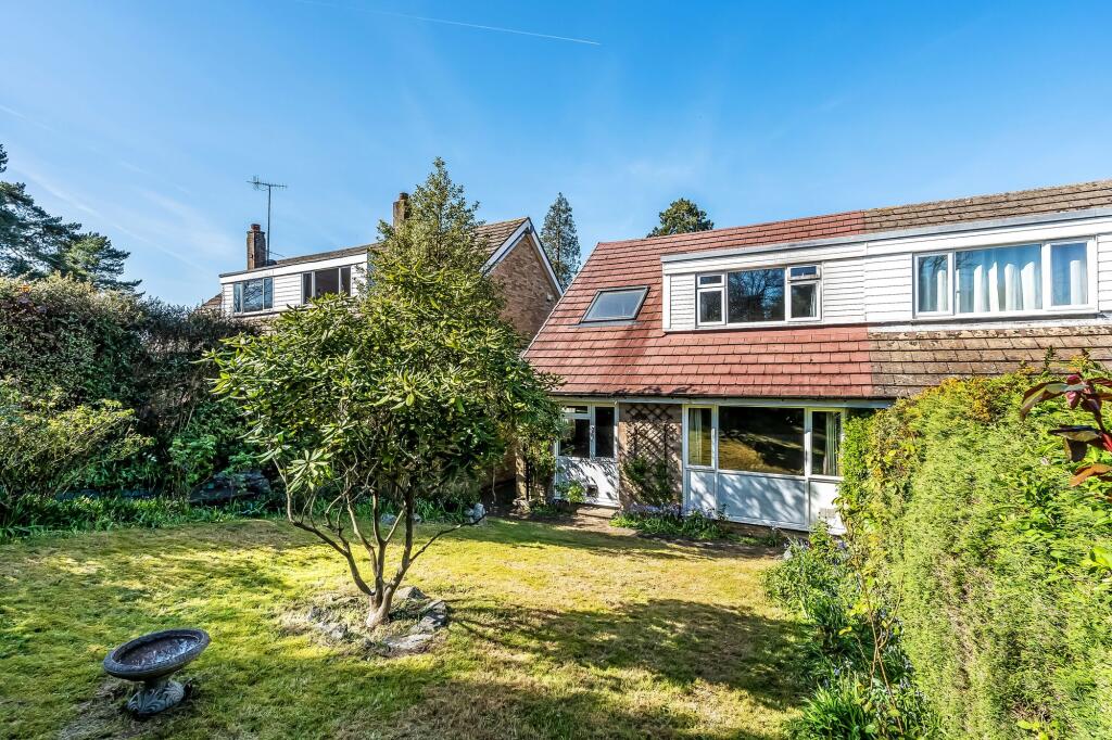 Main image of property: Chiltern Walk, Tunbridge Wells, TN2