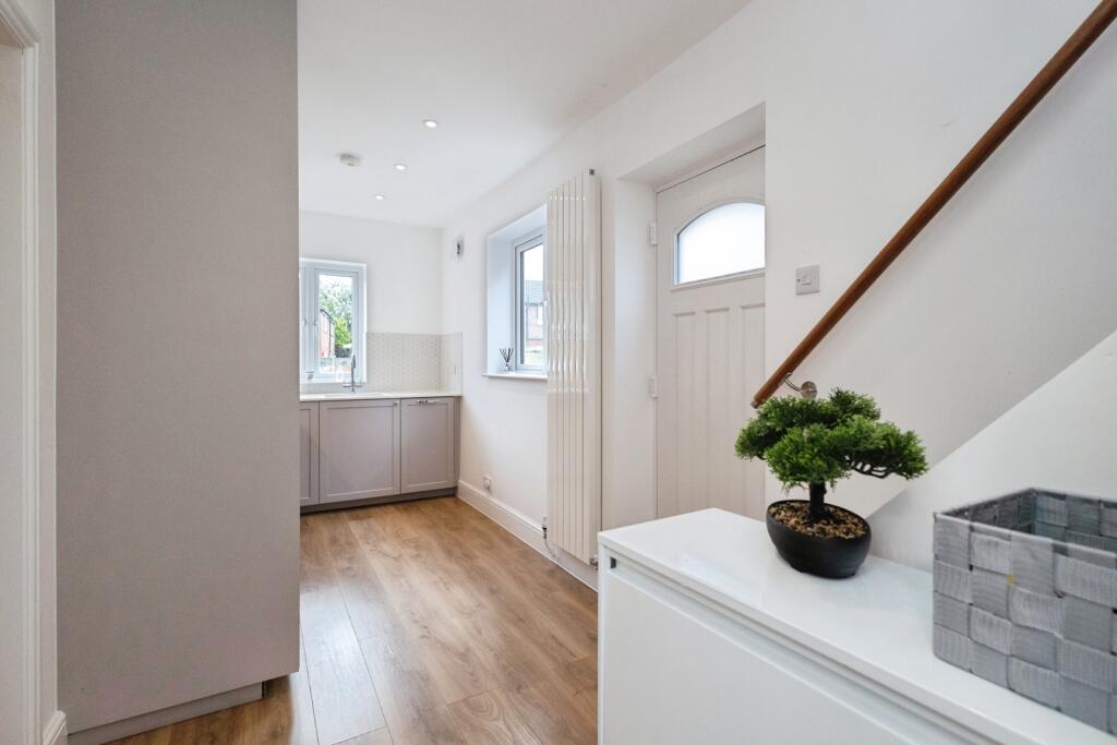 House in Manchester, Greater Manchester - More