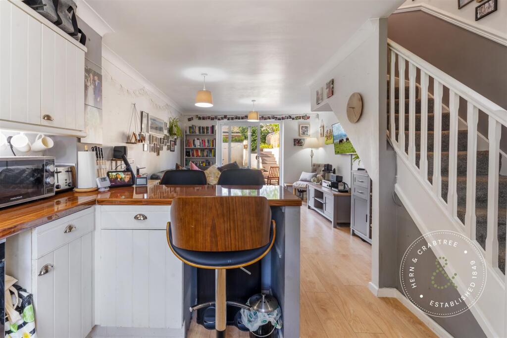 House in City Gardens, Grangetown - View 6