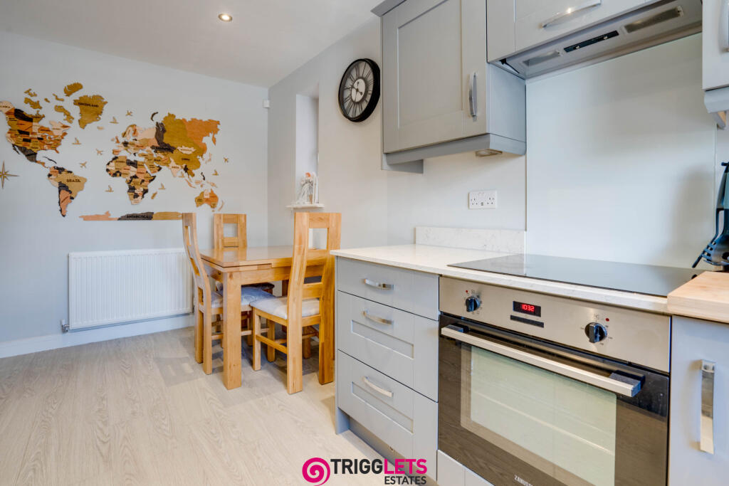 House in Rotherham, South Yorkshire - View 5