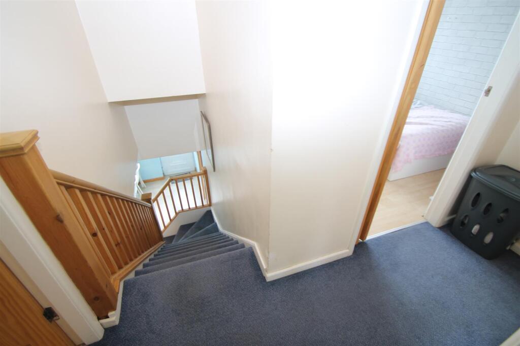 Additional image 24 of Hopwood Close, Halesowen