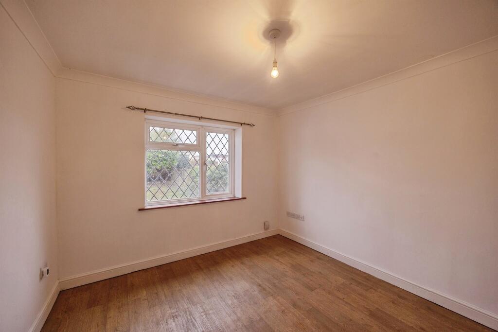 House in Portsmouth - View 4