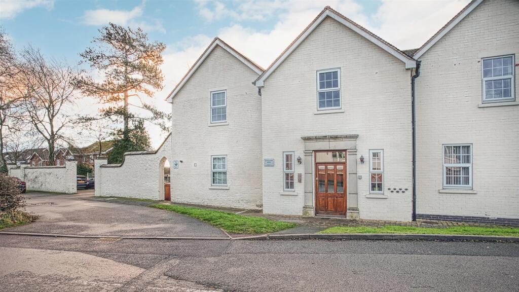 Main image of property: Longlands Lane, Findern, Derby