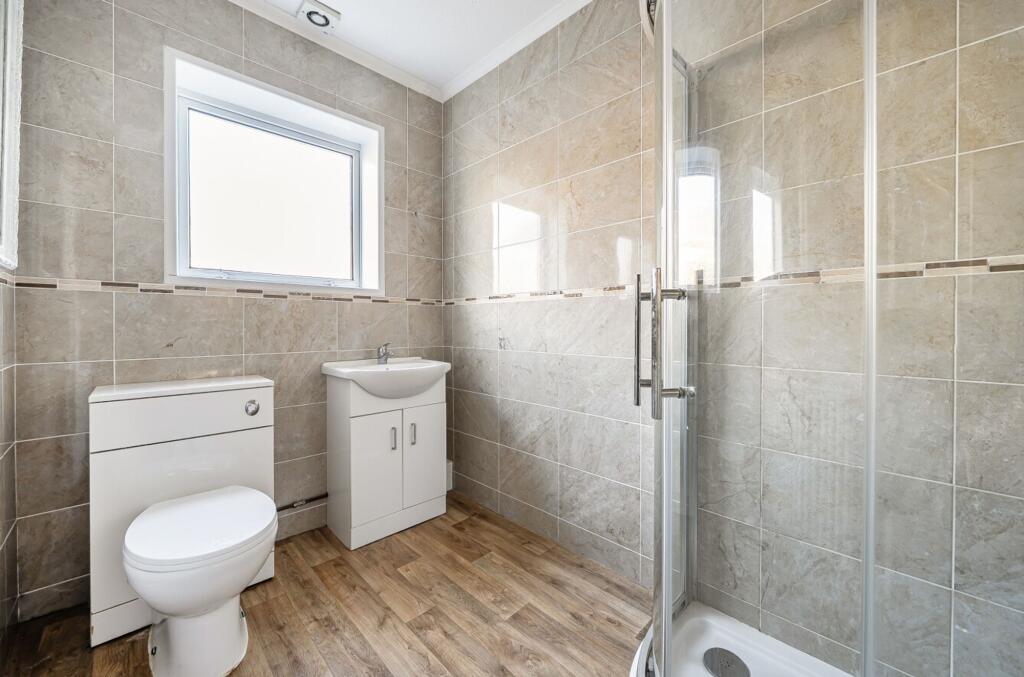 House in Portsmouth - View 5