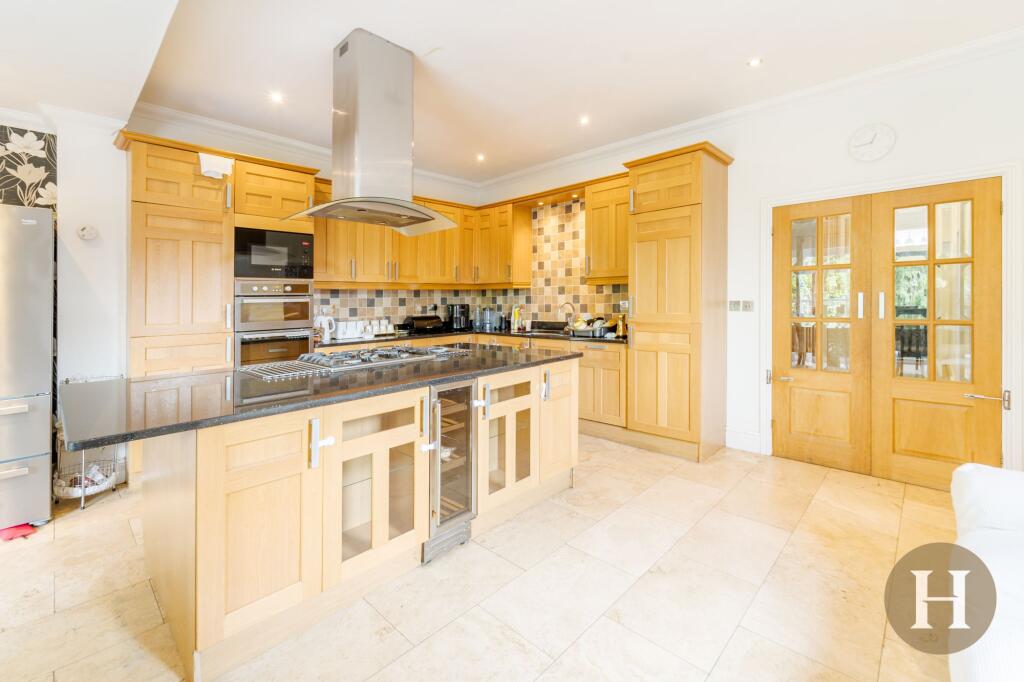 Metchley Lane, Birmingham, B17 photo 5