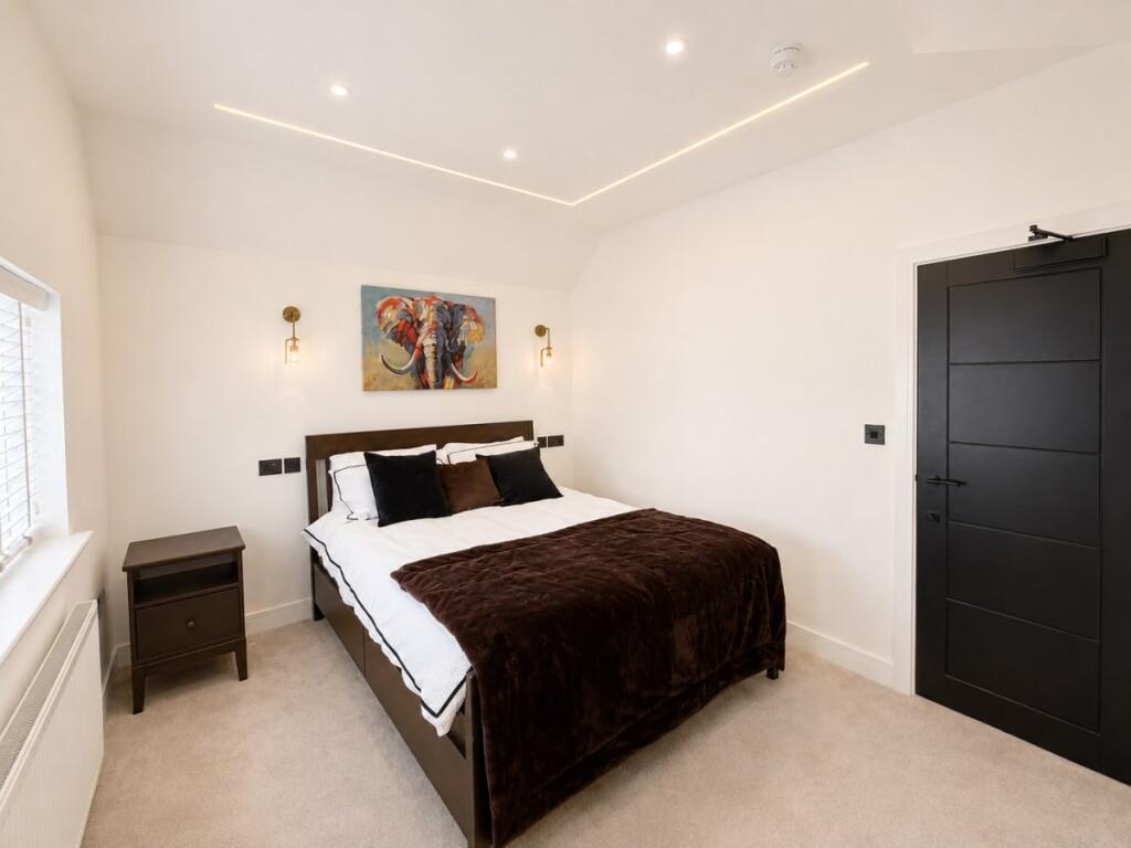 House in Hemel Hempstead - View 2