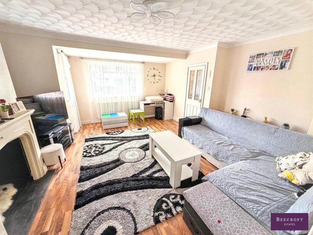 House in Sheffield - View 3