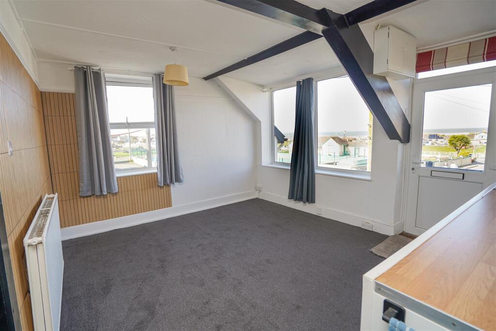 Apartment in Torridge, Northam - View 4