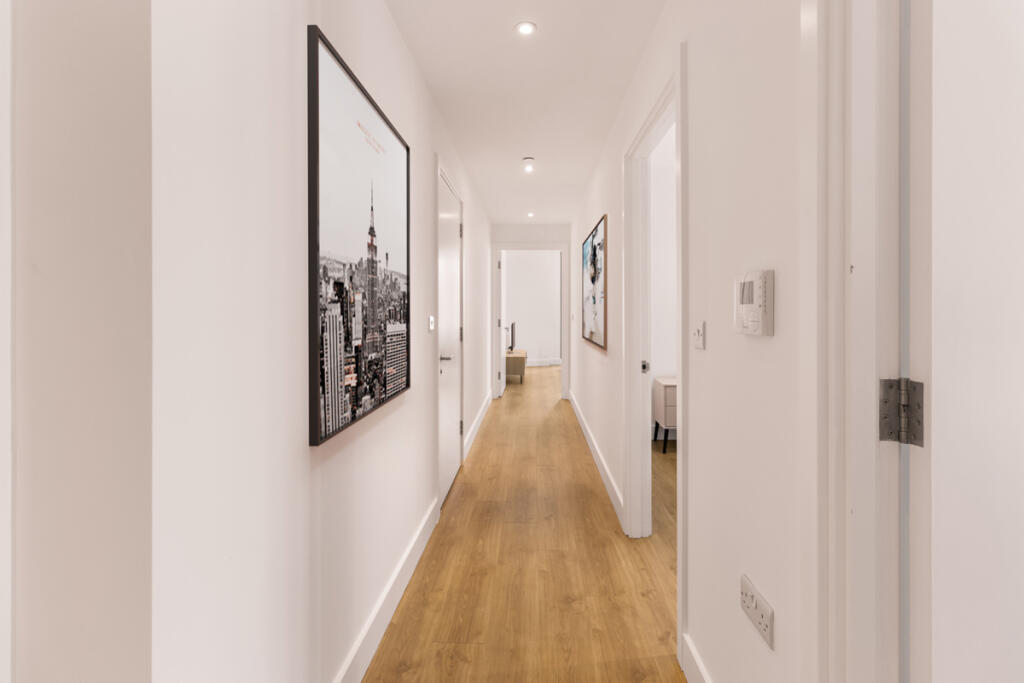 Apartment in London - View 2