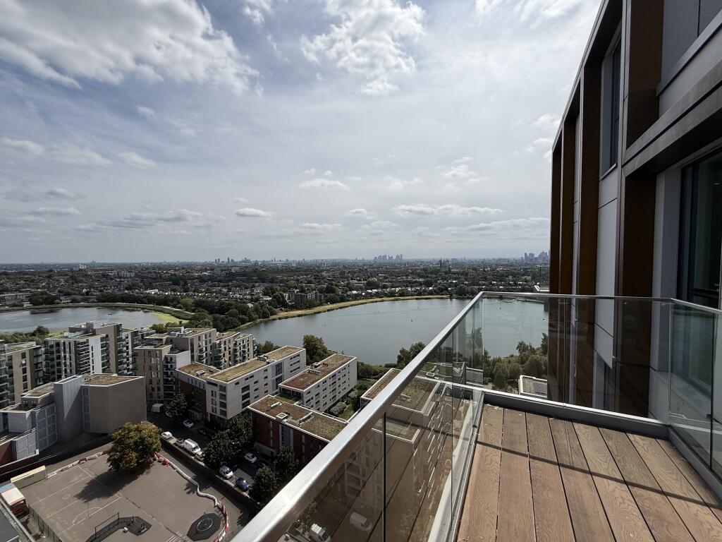 Apartment in London - View 4