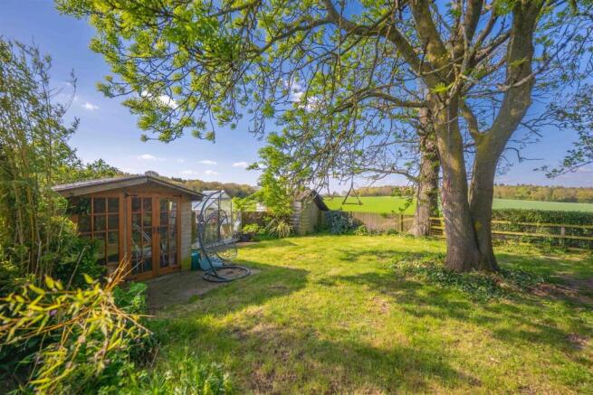 Rear Garden (FARM COTTAGE)