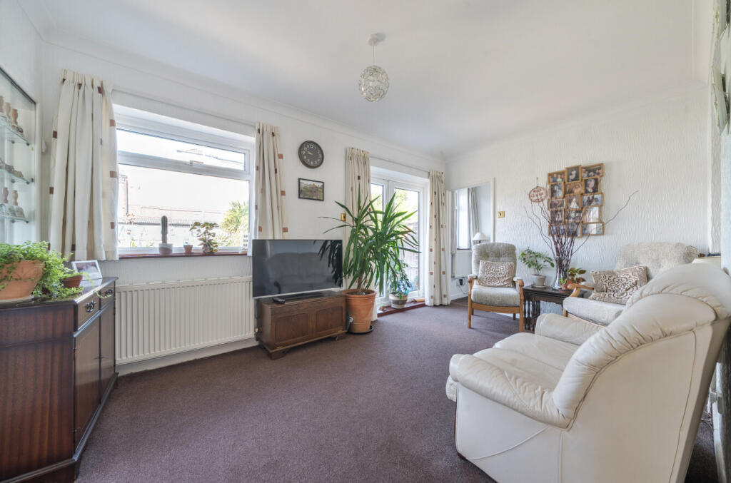 House in Fareham, Hampshire - View 3