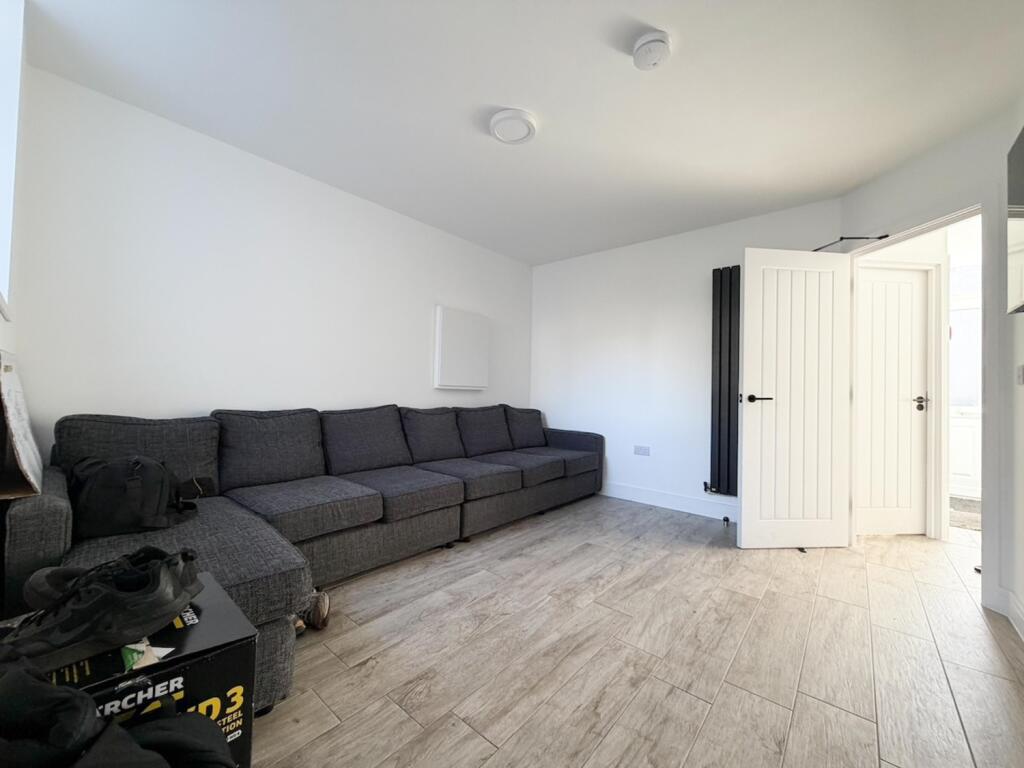 House in Cardiff, Cathays - View 2