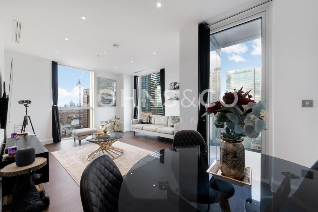 Main image of property: Salvor Tower, Canary Wharf, E14