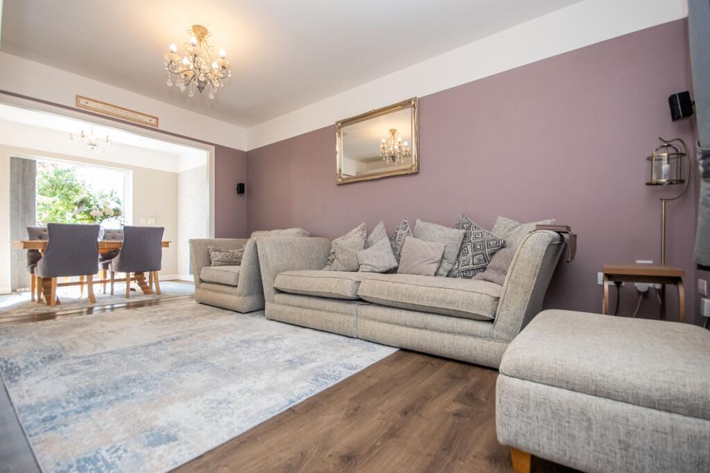 House in Desborough, North Northamptonshire - View 5