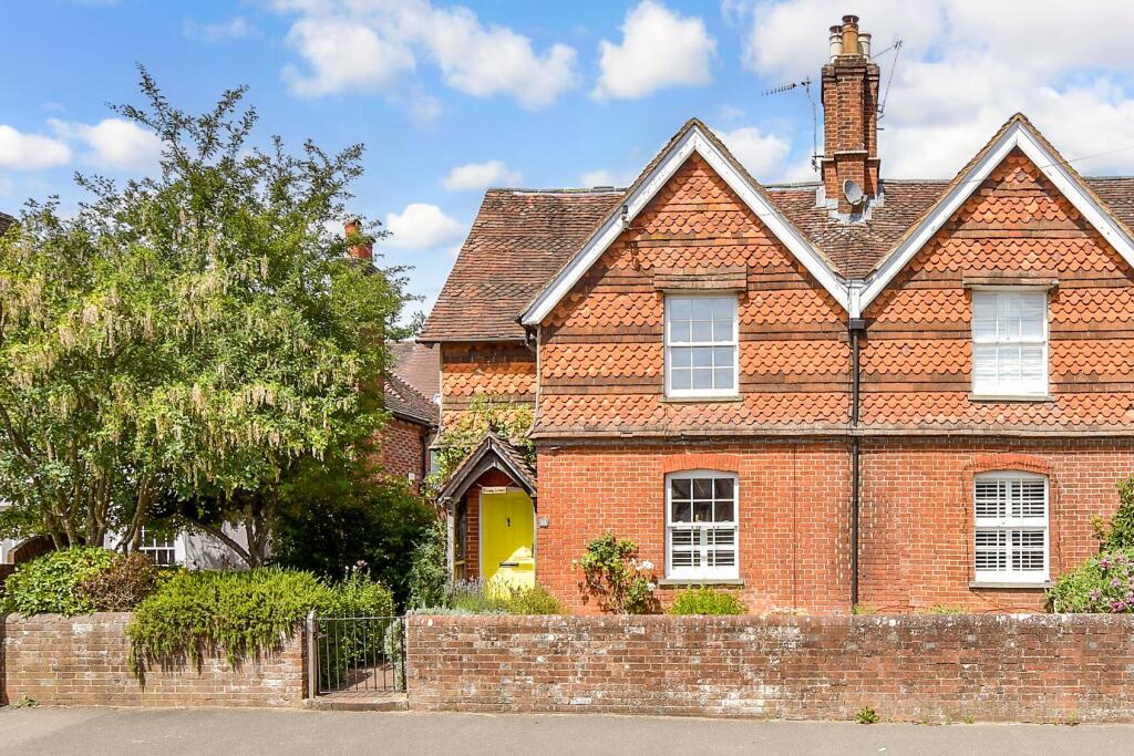 3-bed semi-detached on High Street, Cranleigh, Surrey, £500,000