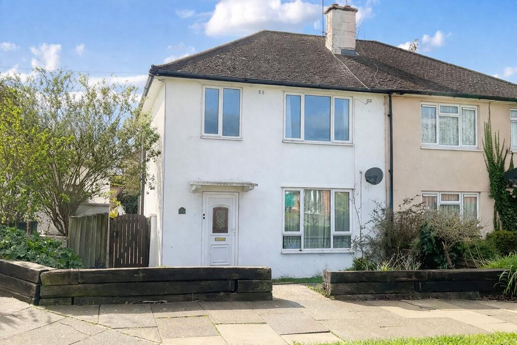 Main image of property: Bridgwater Drive, Westcliff-on-Sea