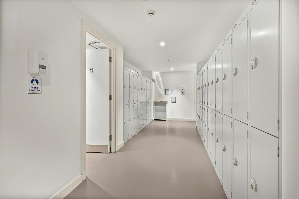 HALL 8.jpg