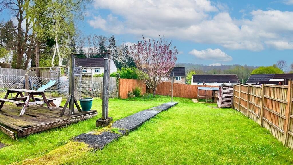 House in Pontllanfraith, Caerphilly - View 5