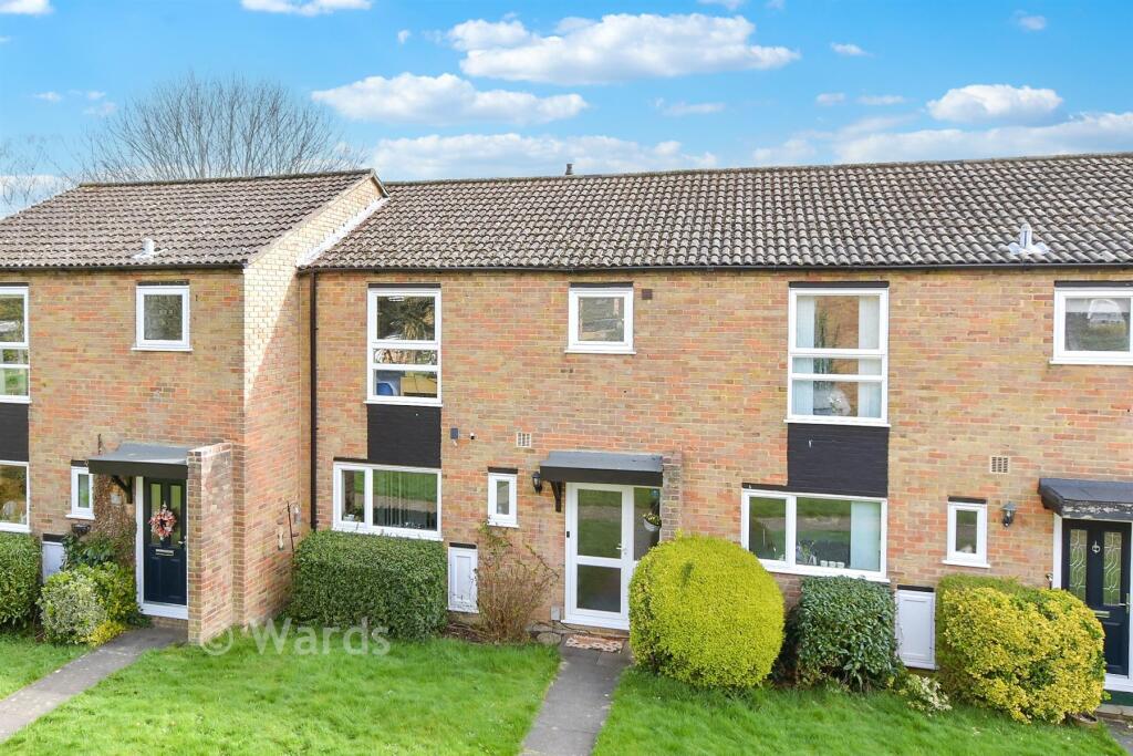 Main image of property: Manor Forstal, New Ash Green, Longfield, Kent