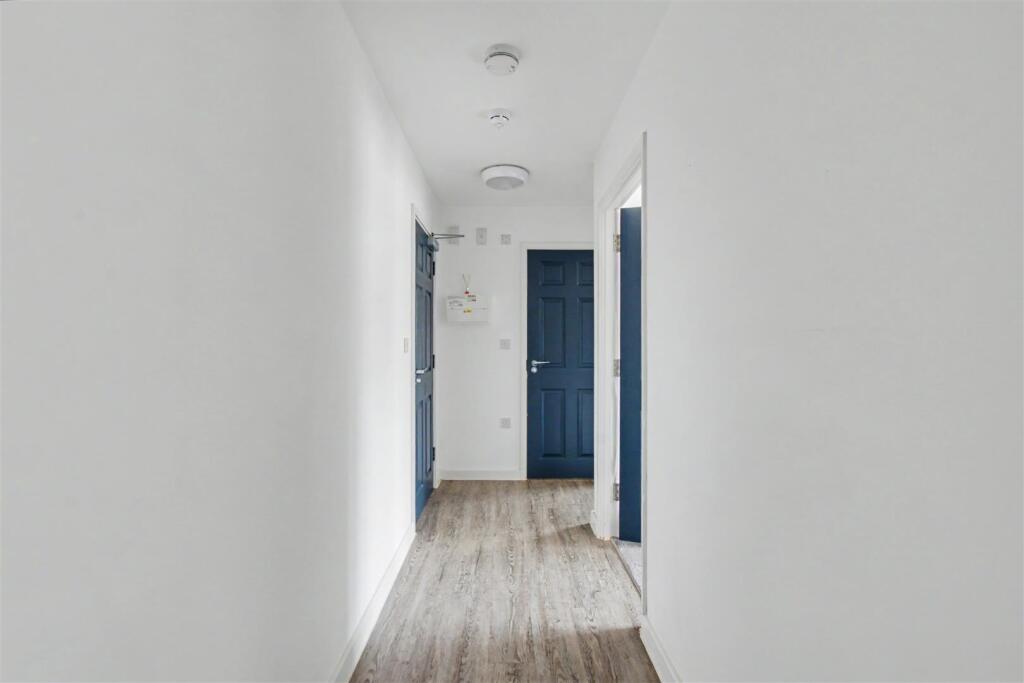 Apartment in Nottingham, Stapleford - View 4