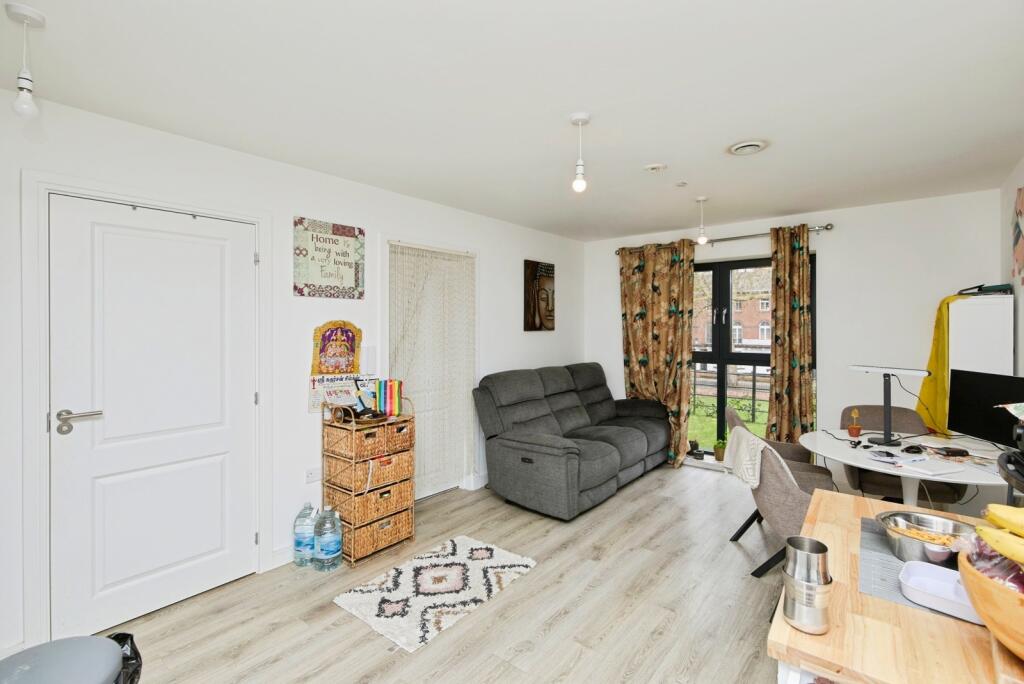 Bilsborrow Avenue, DERBY, Derbyshire, DE1 photo 4