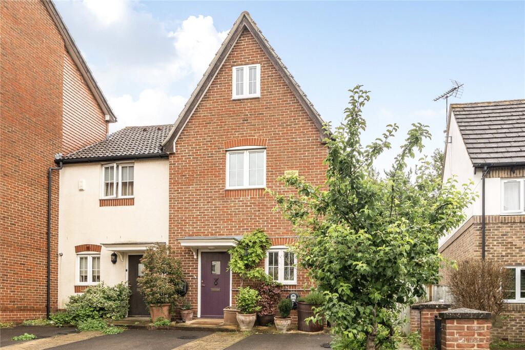 Main image of property: Doris Field Close, Headington, Oxford
