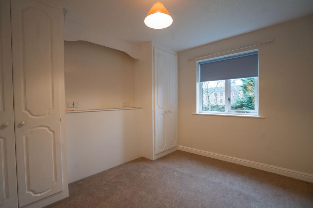 Apartment in Solihull - View 4
