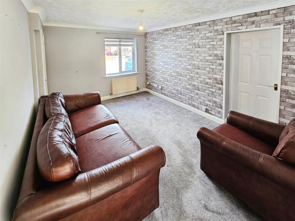 House in Northampton, Raunds - View 2