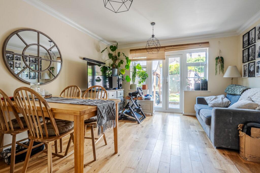 Dolmans Place, Dunstable, LU6 photo 4