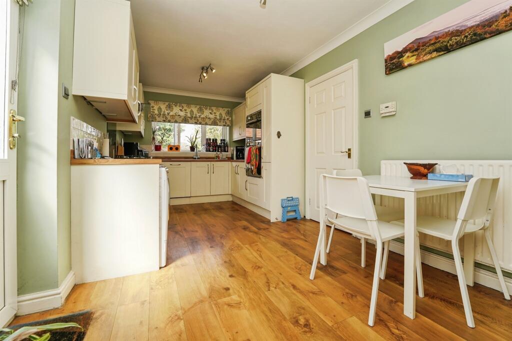 Christina Close, Kempsey, Worcester - Widok 3