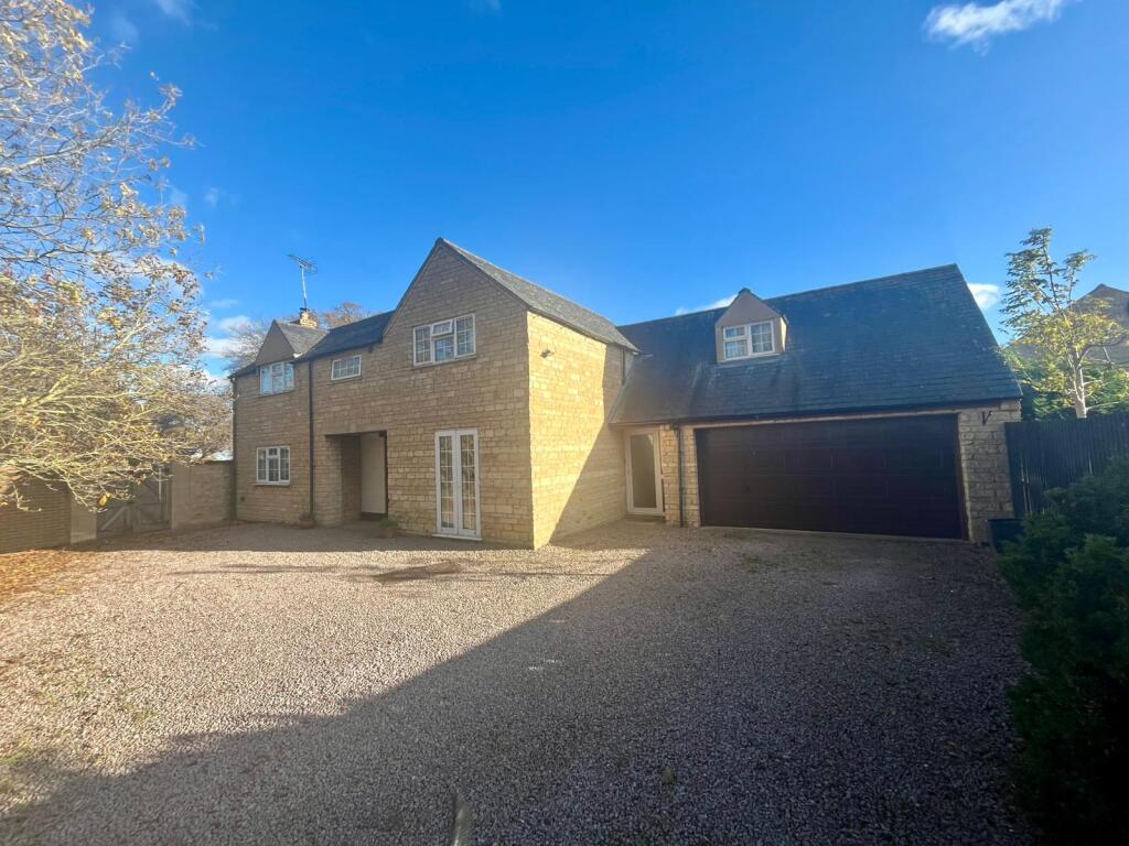 Main image of property: Peterborough Road, Langtoft, Peterborough