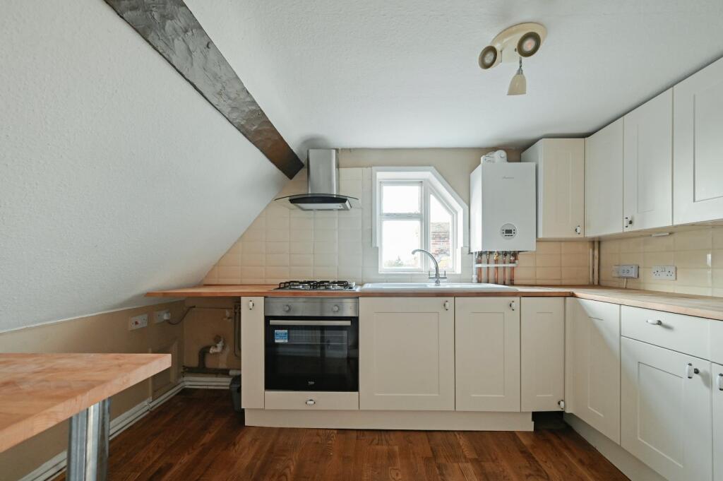 West Cross, Tenterden, Kent, TN30 photo 3