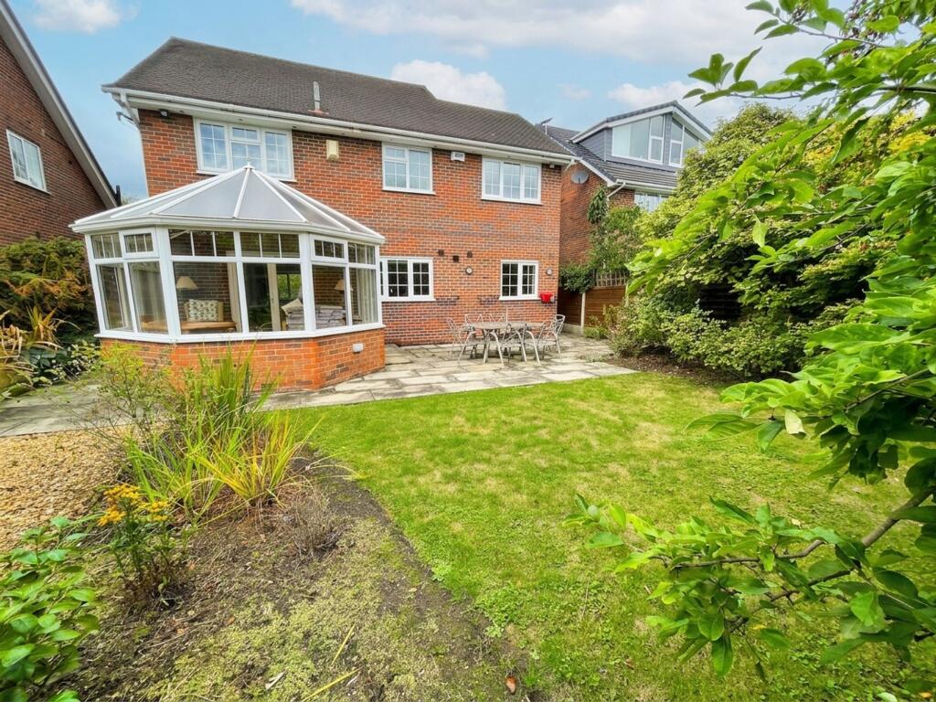 House in Macclesfield, Chelford - View 4