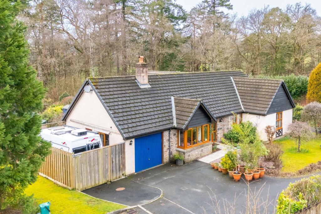 Main image of property: Lon Yr Afon, Newbridge-on-Wye, Llandrindod Wells, LD1