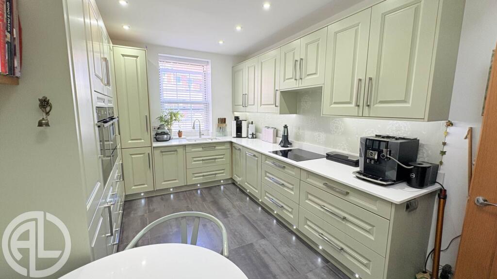 Apartment in Stevenage - More