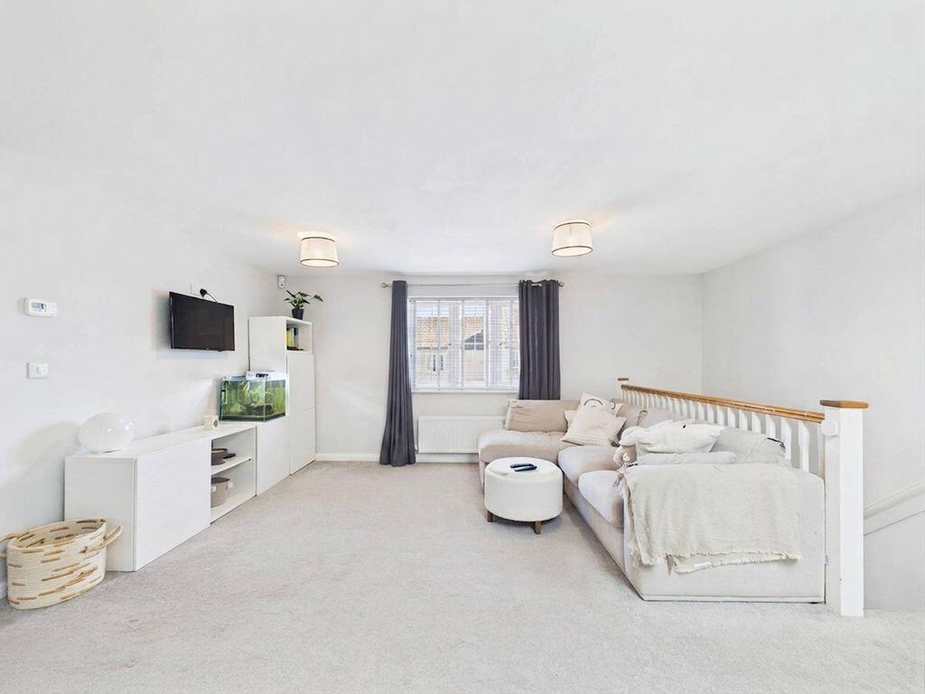 House in Taunton - View 3