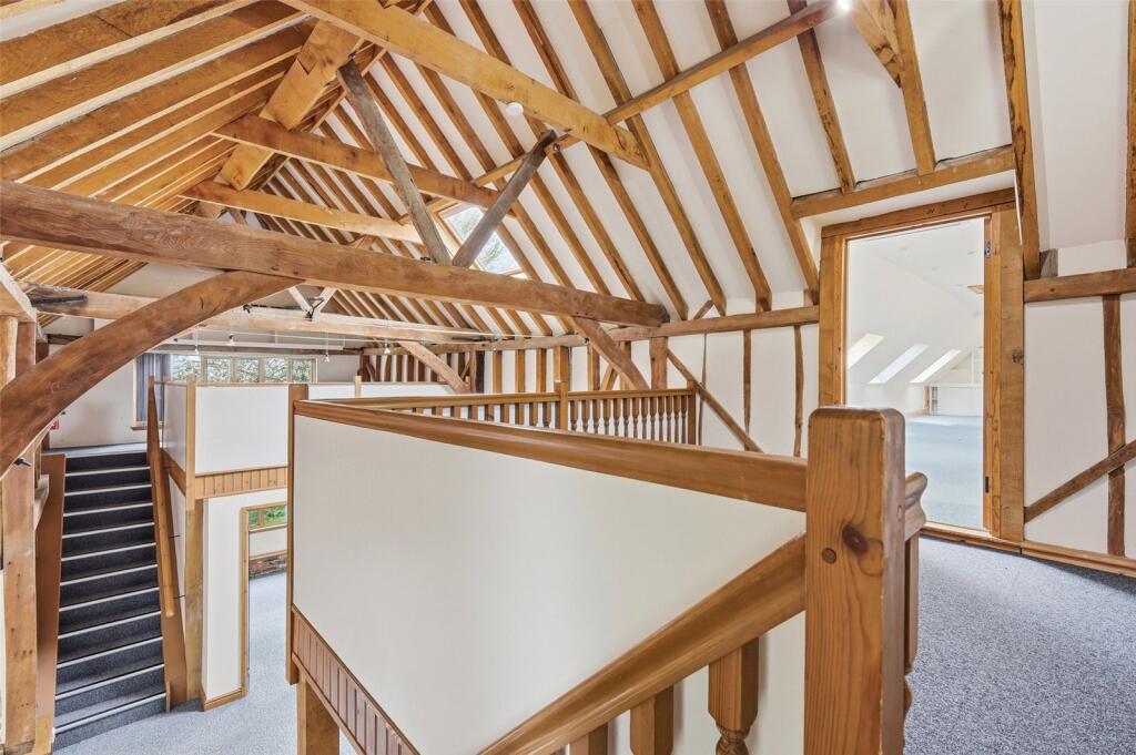 House in Uttlesford, Thaxted - More