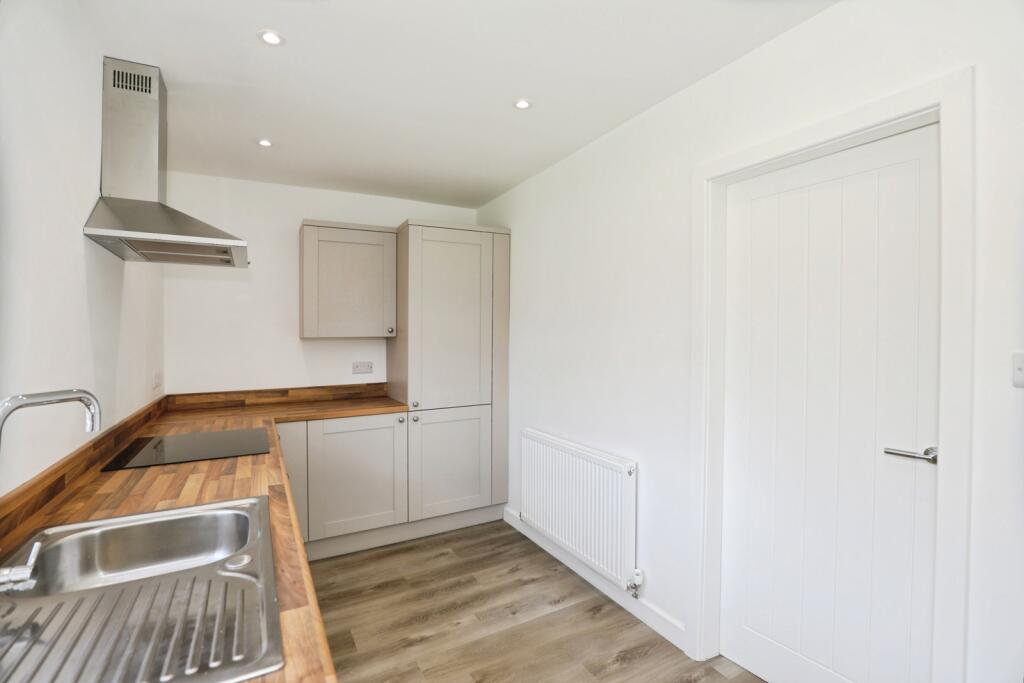 House in Crewe, Cheshire East - View 5