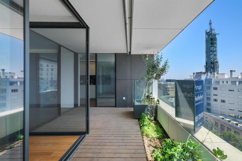 Main image of property: Lisbon, Lisbon