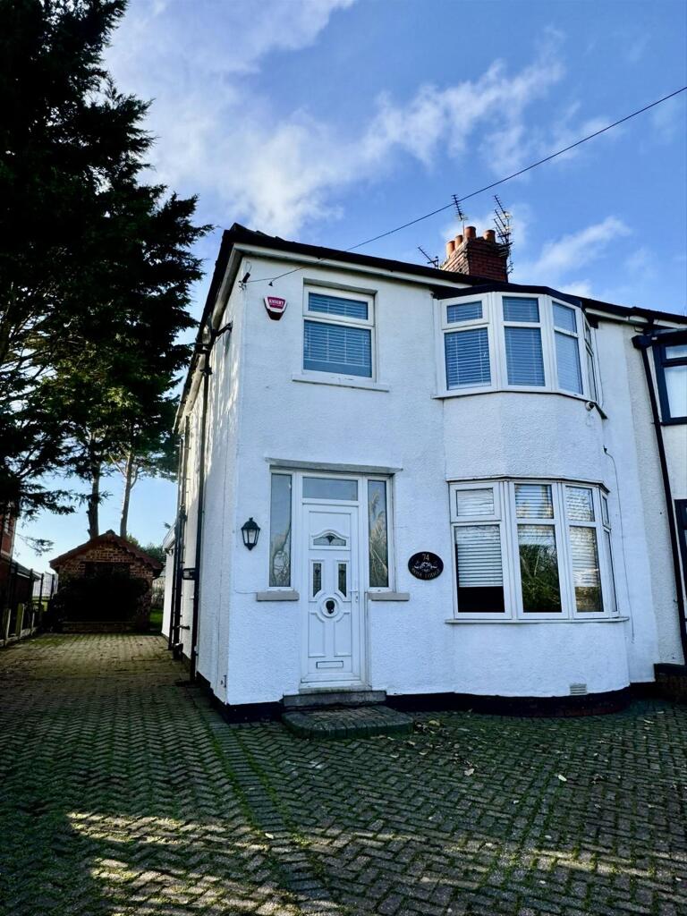 Main image of property: 74 Chain Lane, Staining, Blackpool