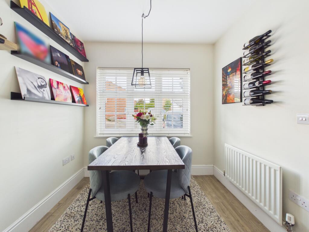 House in Northampton - View 5