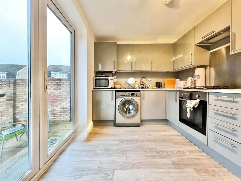 House in Bromley - View 4