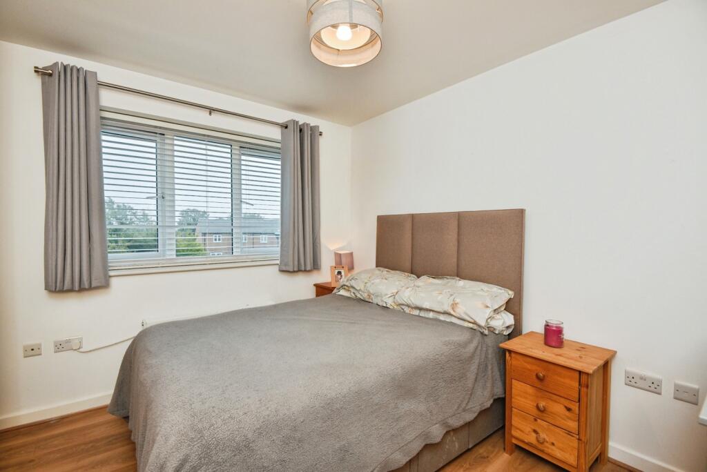 Fieldfare Close, Heysham, Morecambe, Lancashire, LA3 photo 4