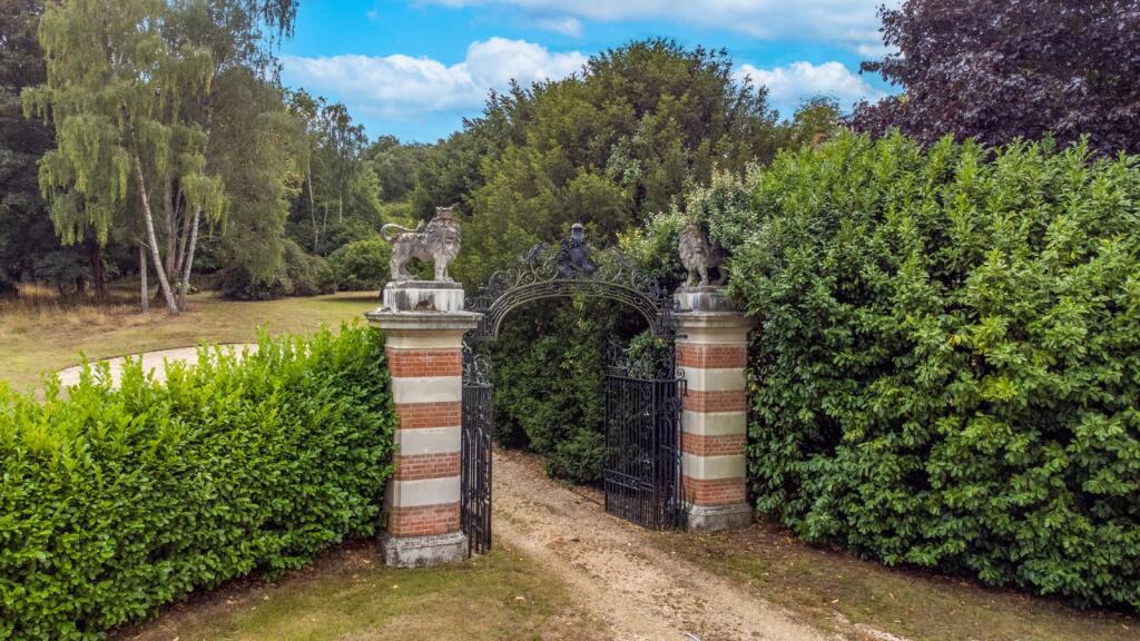 House in Kintbury, West Berkshire - View 4