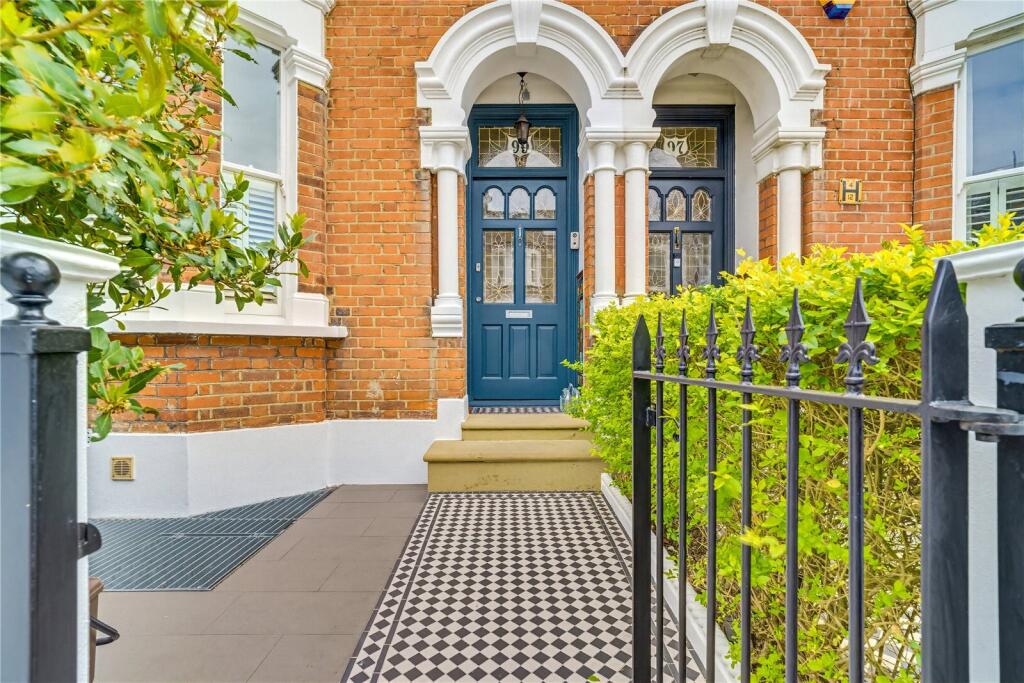 Main image of property: Broomwood Road, SW11